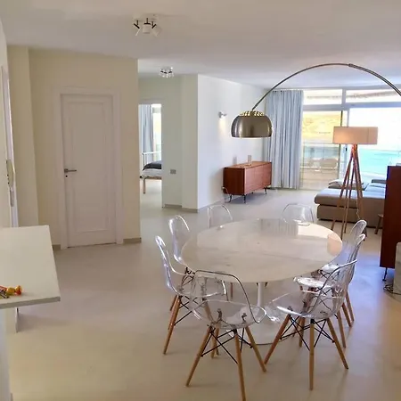 Grand De Standing Avec Vue Sur A Medano, Tenerife Sud *