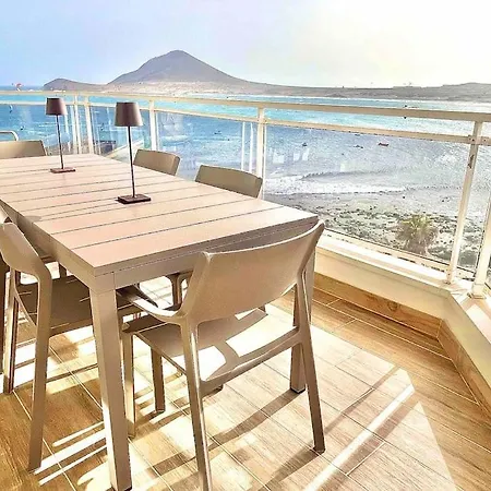 Grand De Standing Avec Vue Sur A Medano, Tenerife Sud La Tejita