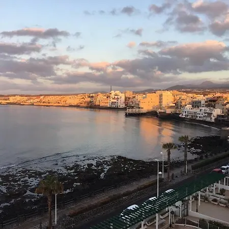 شقة Grand De Standing Avec Vue Sur A Medano, Tenerife Sud *