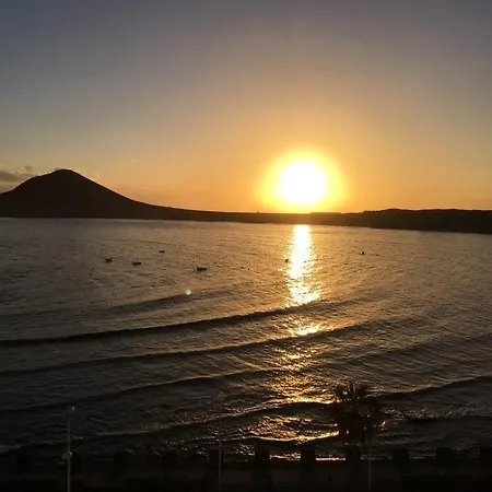 Grand De Standing Avec Vue Sur A Medano, Tenerife Sud * La Tejita