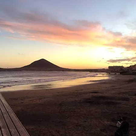 Grand De Standing Avec Vue Sur A Medano, Tenerife Sud * La Tejita